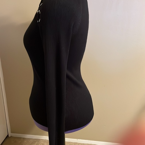 BCX Sweater - Picture 2 of 4